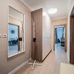Comfy Luxury Center * Warna