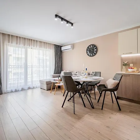 Apartment Comfy Luxury Center