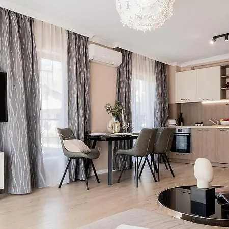 Appartamento Comfy Luxury Center