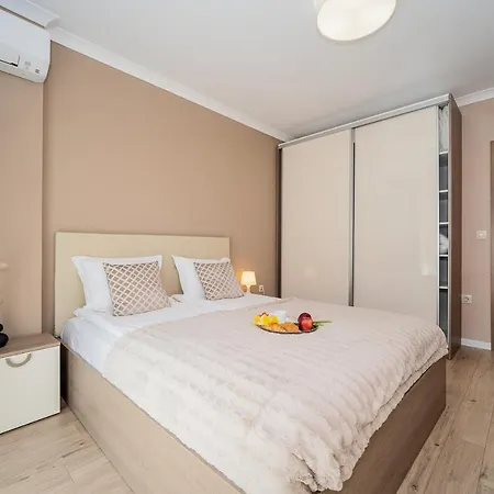 Comfy Luxury Center Appartamento Varna
